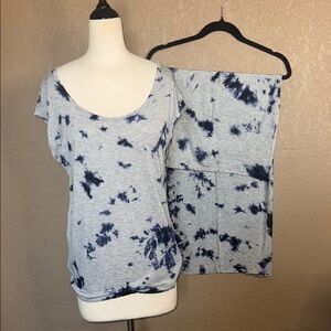 Michael Kors Tie-dyed Tee with Attachable Scarf